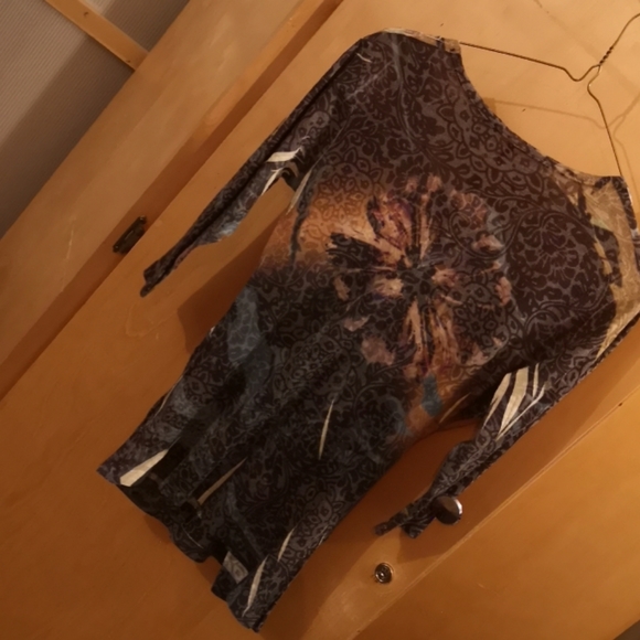 Dressy top. - Picture 2 of 2